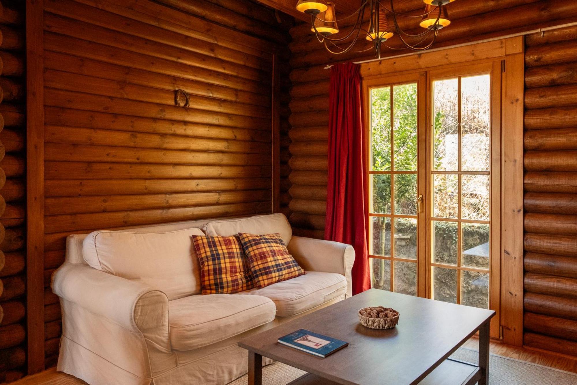 אנו טריקאלה Paradise Chalet מראה חיצוני תמונה